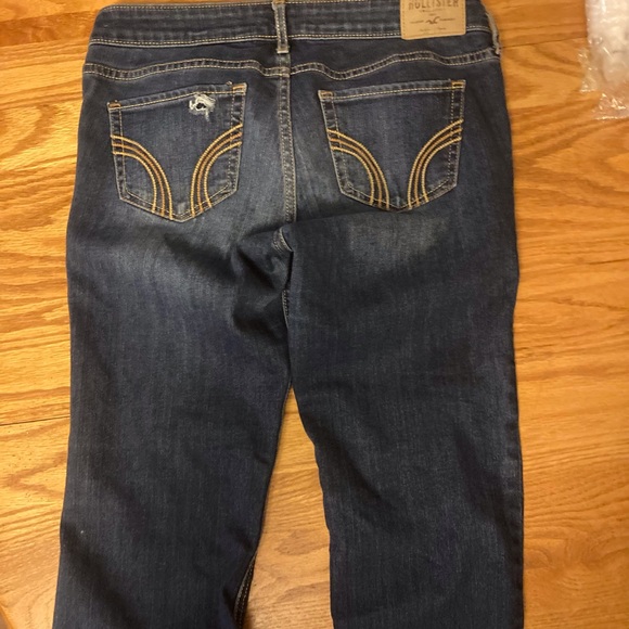 Boot cut - Picture 2 of 3